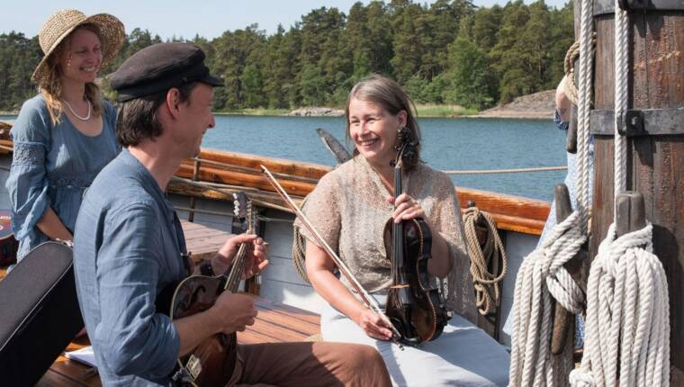 Folk musicians on board